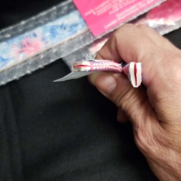 ONLY 1 LEFT πLilly Pulitzer sunglasses strap - Picture 4 of 5